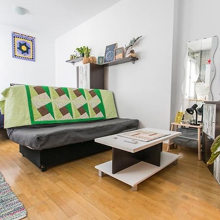 Estudio Cobertizo Apartment Малага Екстериор снимка