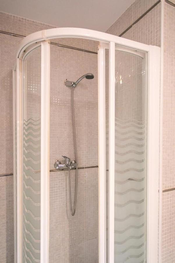 Estudio Cobertizo Apartment Малага Екстериор снимка