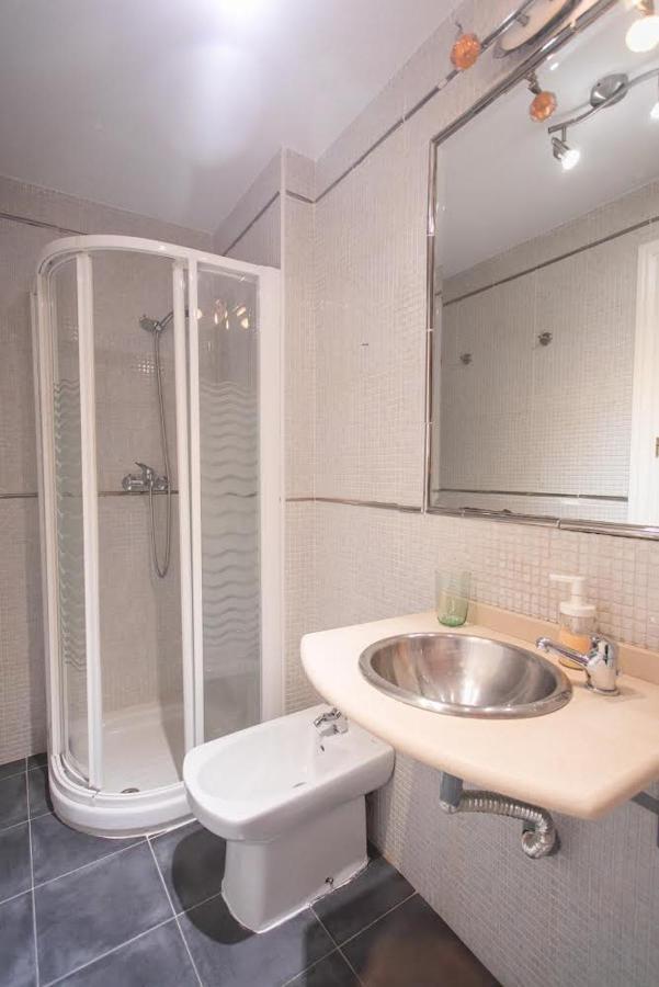 Estudio Cobertizo Apartment Малага Екстериор снимка